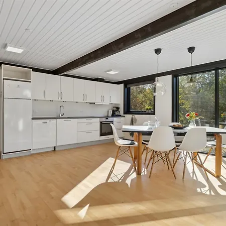 Alvilda - 200m From The Sea By Interhome *