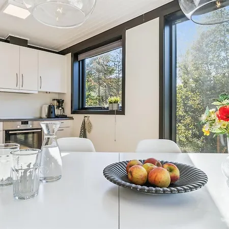 Alvilda - 200m From The Sea By Interhome *