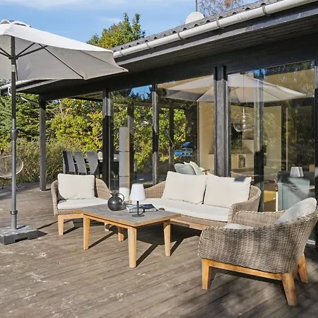 Alvilda - 200m From The Sea By Interhome