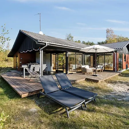 Alvilda - 200m From The Sea By Interhome Vester Somarken